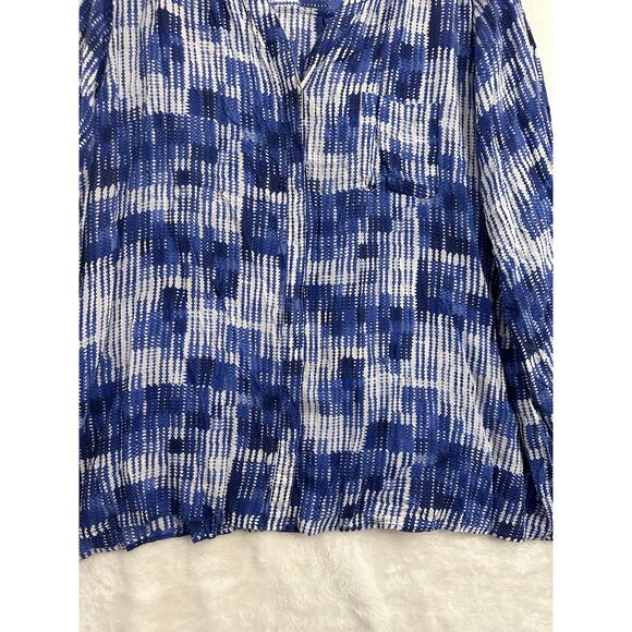 Foxcroft Easy Care Blue Print Button Top 24W Tencel Soft - Picture 2 of 8